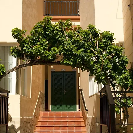 Park For Beautifully Located Апартаменты