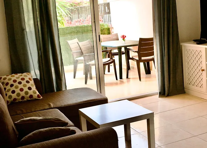 Апартаменты Park For Beautifully Located