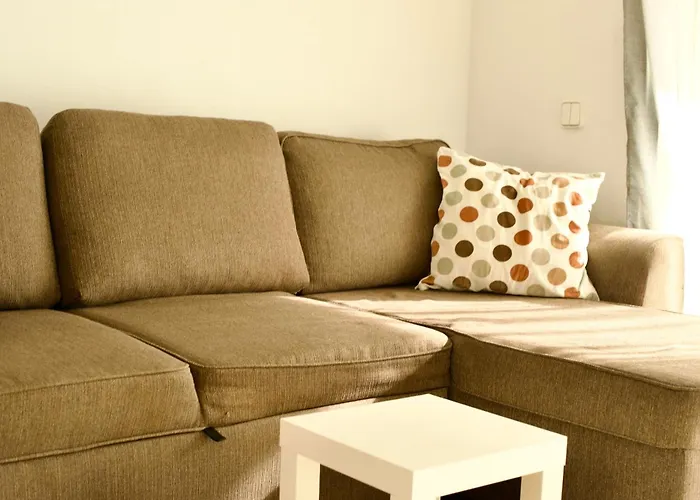 Park For Beautifully Located Апартаменты Адехе