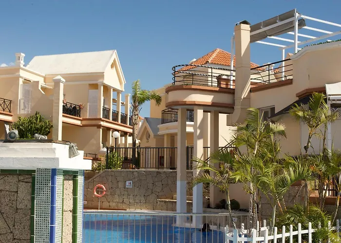 Апартаменты Park For Beautifully Located *